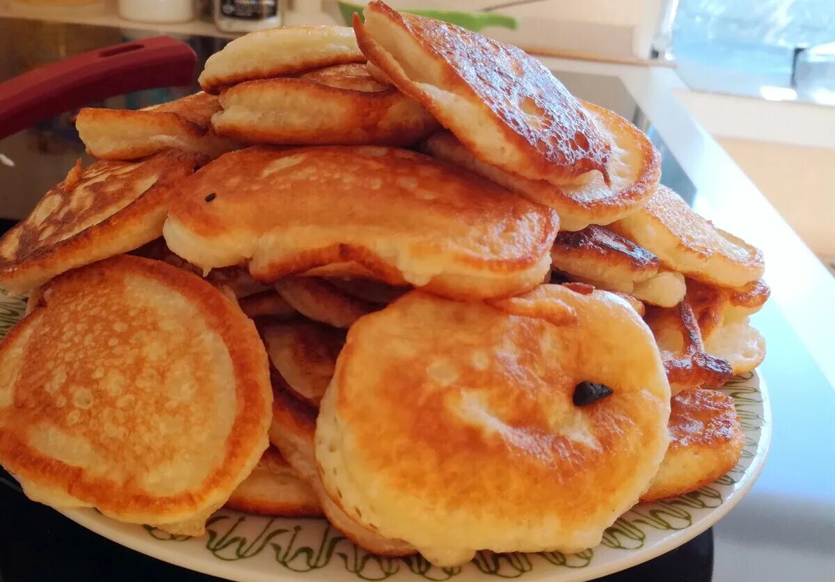 Пышные оладьи как у бабушки. Пышные оладьи как у бабушки