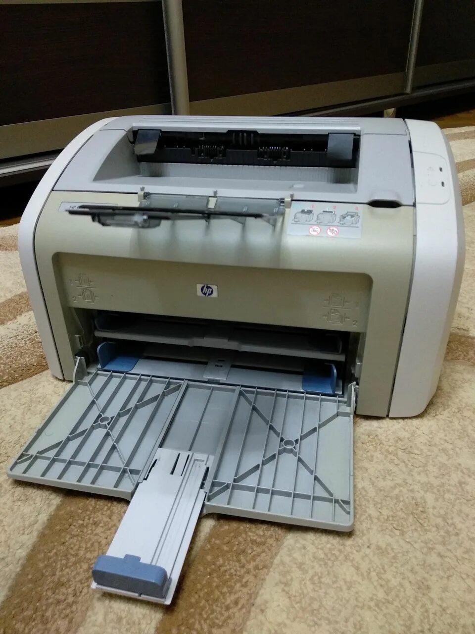 Laserjet 1020 картридж купить. Принтер НР LASERJET 1020 картридж.