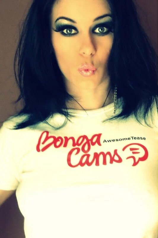 Bongacams cat. Футболка Бонгакамс. Бонгакамс модели. Bongacams девушки.