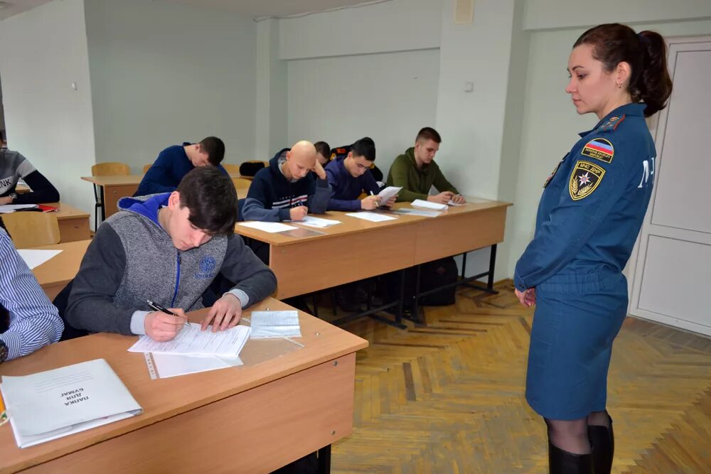 Полиграф фсб. Тесты полиграф мвд. Тесты психолога для поступления в мвд. Психологического теста в полицию. Психологические тесты мвд вопросы и ответы.