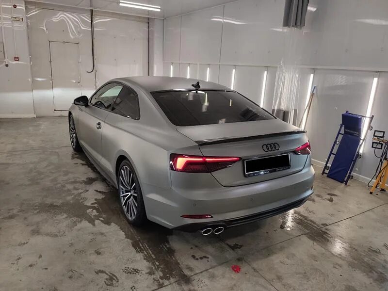 А5 матовая. Ауди а5 серая матовая. Audi a5 матовая. Audi a5 в пленке. Ауди а5 в зеленой матовой пленке.