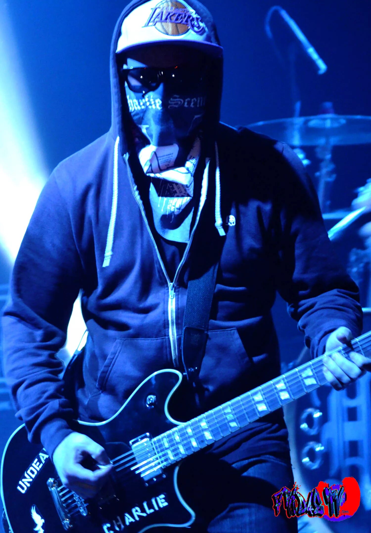 Чарли голливуд андед. Charlie scene. Чарли голливуд андед. Hollywood undead charlie scene. Чарли из голливуд андед.