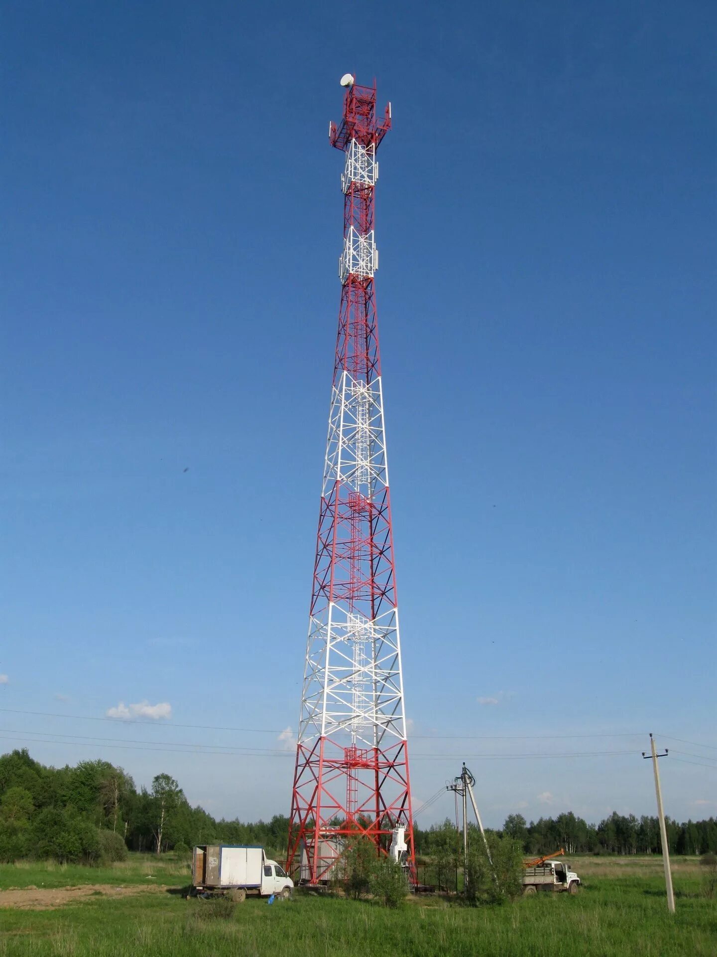 амс мачты башни. антенная мачта диэлектрическая «амд-1». мачта для дымовой трубы 15м. несущие мачты. опорная мачта дымовой трубы.
