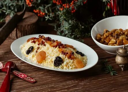 Азербайджанский плов с курицей и сухофруктами
