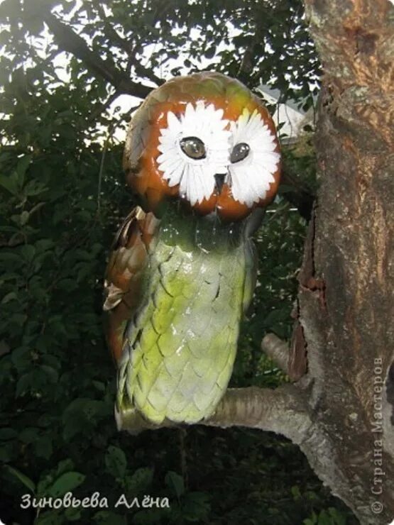 сова из пластиковых бутылок для сада. сова из пластиковых бутылок. сова из бутылки. поделки для дачи. сава из бутылок пластиковых.