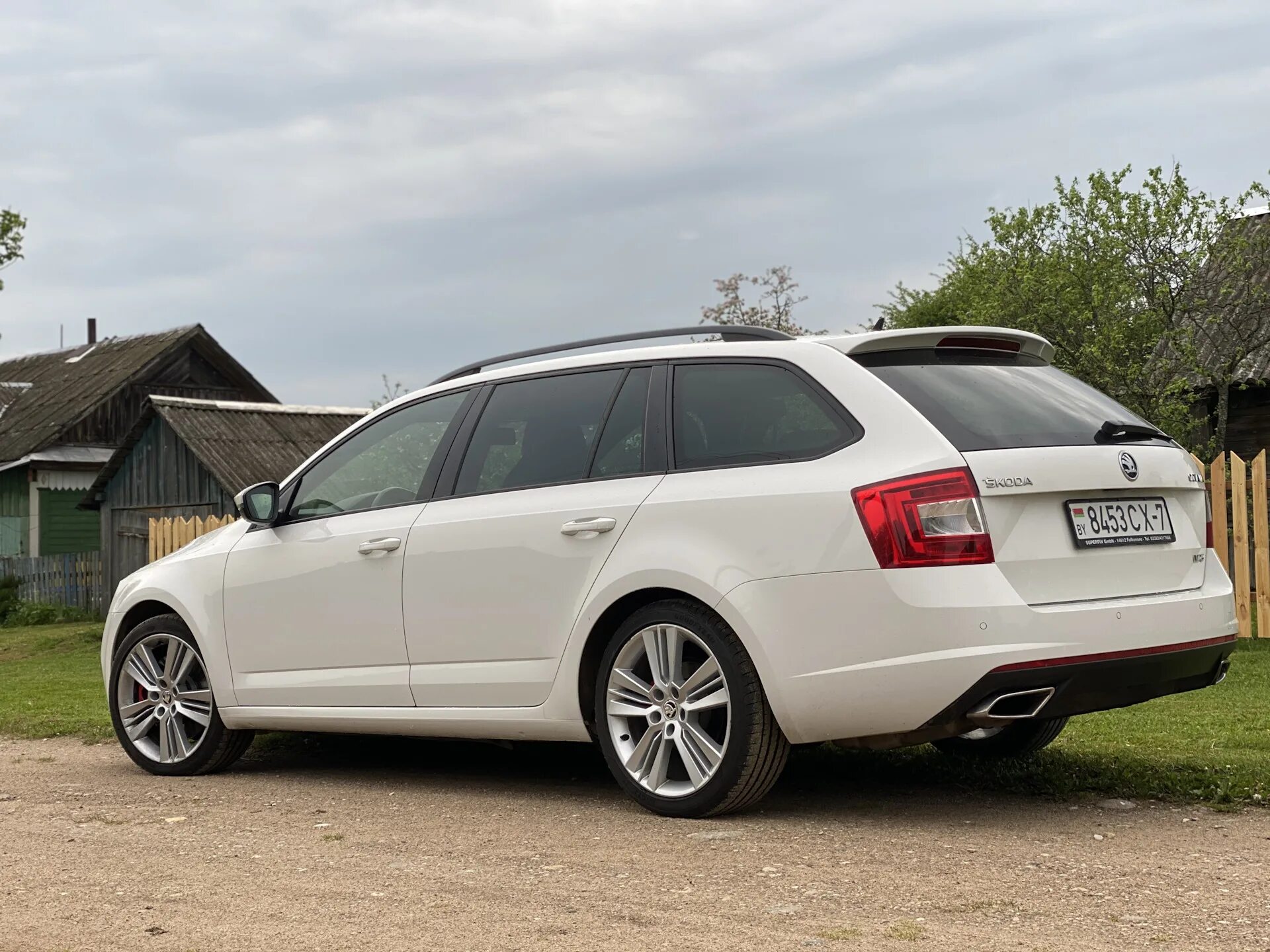 Skoda Octavia Combi. Skoda octavia rs tdi