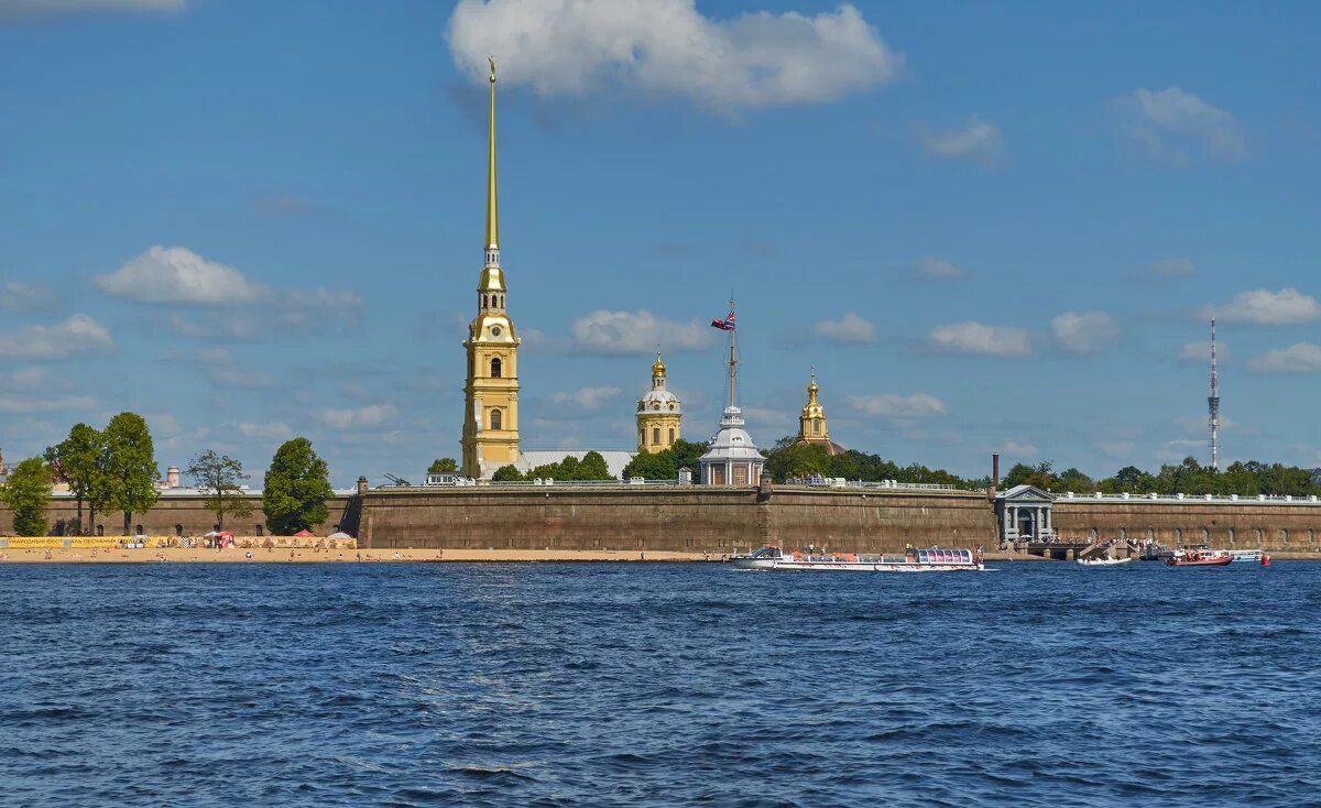 Петропавловская крепость в Санкт-Петербурге. Петропавловская крепость крепость.