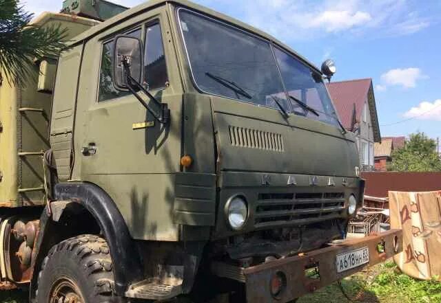 Камаз 4310 кунг. Камаз-4310 кунг 1988. камаз 4310 со спальником кунг. кунг камаз 4310 раскладной. камаз 4310 кунг резина маз.