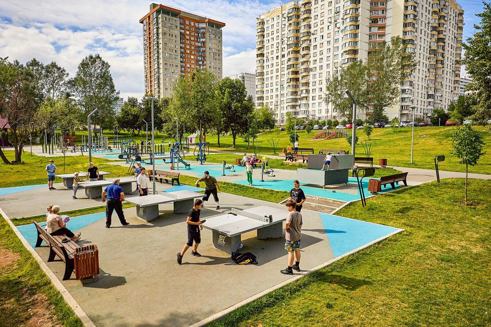 Пруды на Кировоградской улице в Чертаново. Белгородблагоустройство. Кировоградские пруды