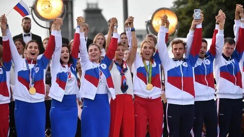 Российские спортсмены поехали на олимпиаду во францию