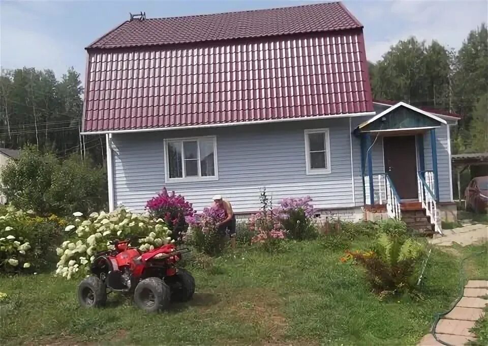 Снт дубки новокуйбышевск. Вип домики в дубках оренбург. Дача дубки. Дачи дубки. Дача в дубках.