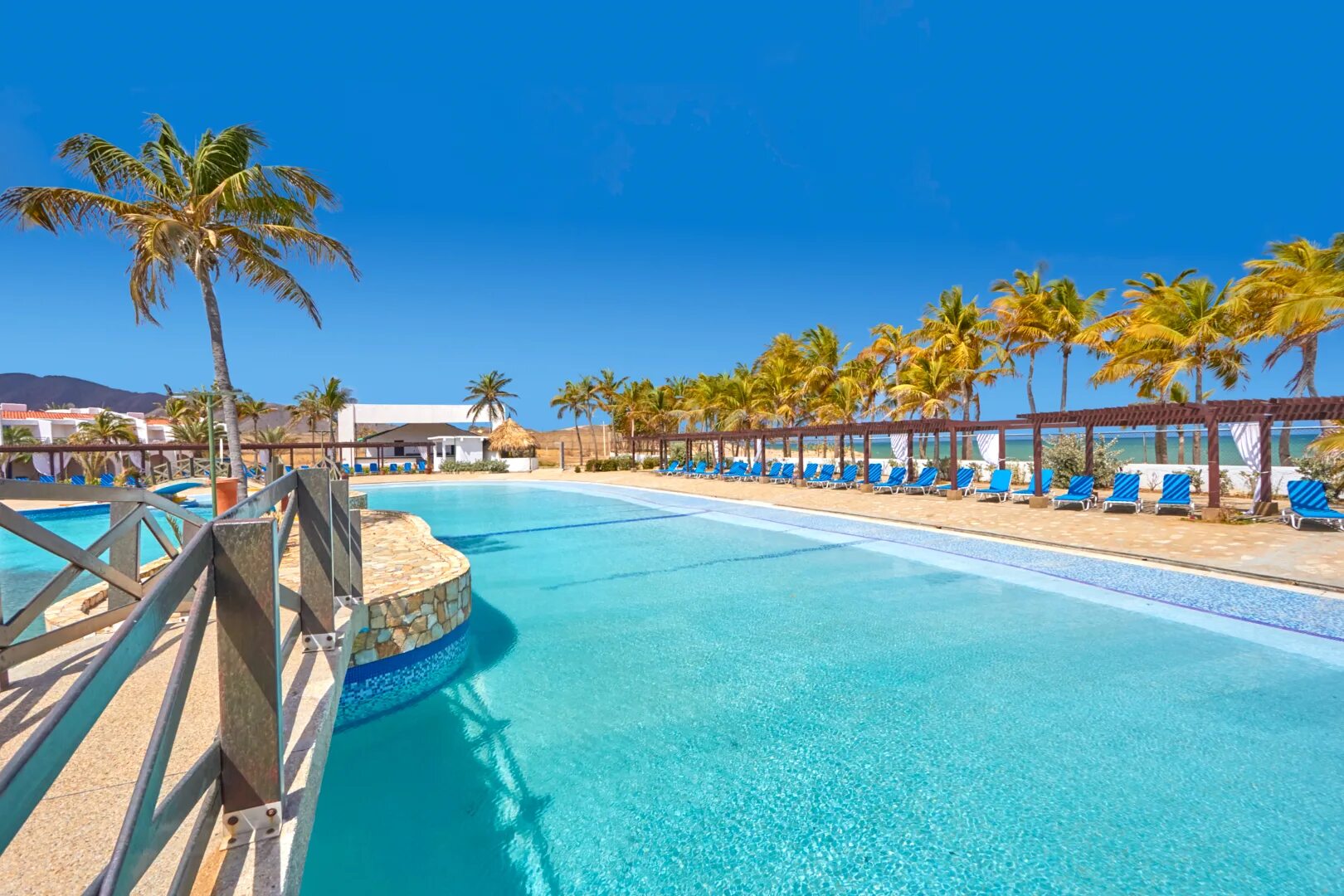 Costa Caribe Beach Hotel & Resort 4*. Отель SUNSOL Isla Caribe 4 Венесуэла. Costa Caribe Beach Hotel & Resort 3*. Бич коста