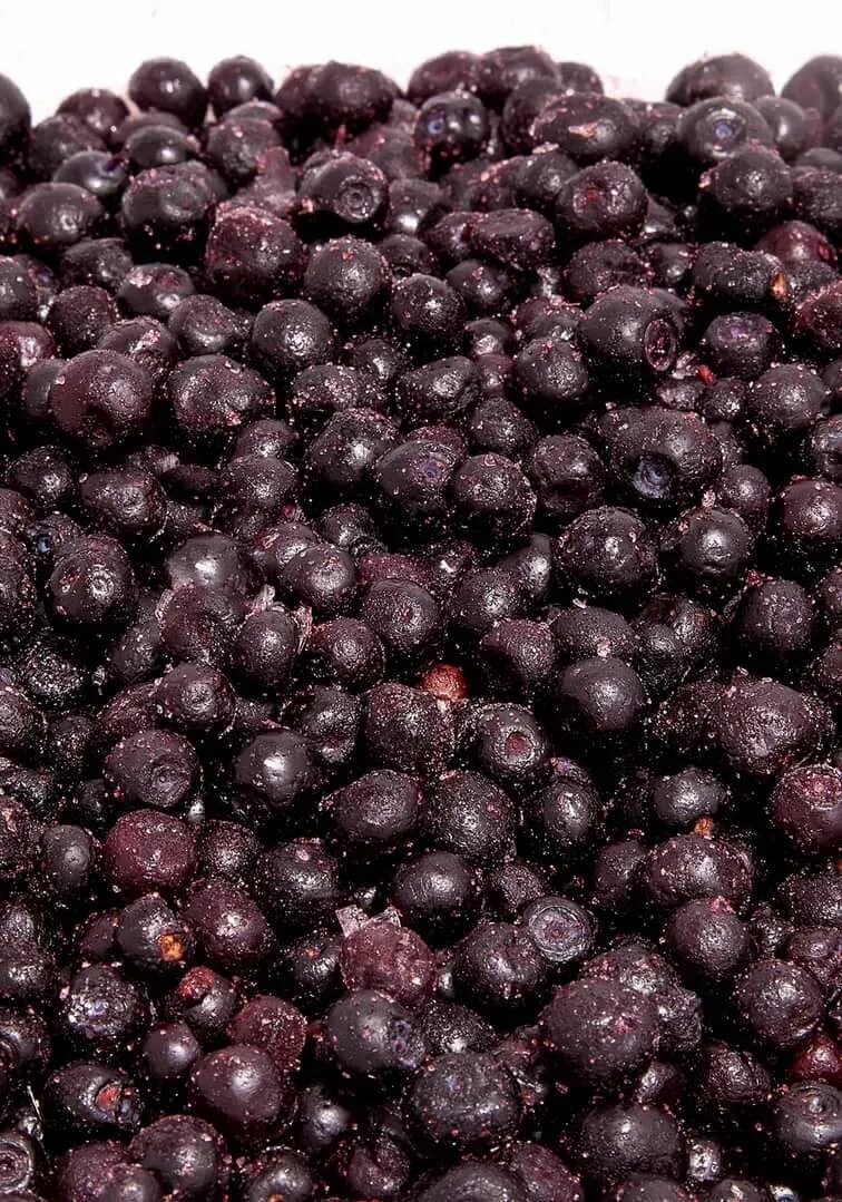 Ягода коричневого цвета. Черника мороженая. Ягода черника замороженная. Ягоды коричневого цвета. Ягоды черного цвета.