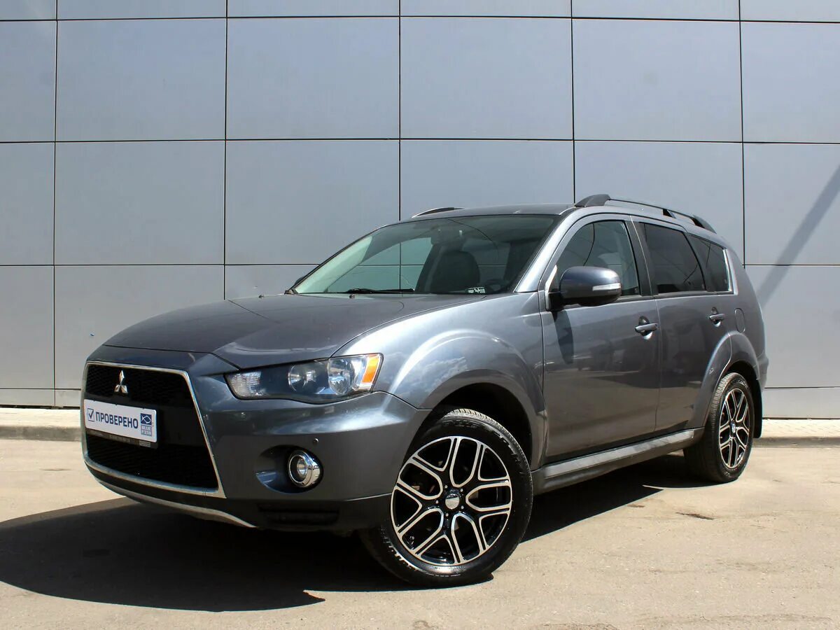 Митсубиси Аутлендер 2. Mitsubishi Outlander XL 2011 серый. Митсубиси Аутлендер 2 2012. Mitsubishi Outlander 2011.