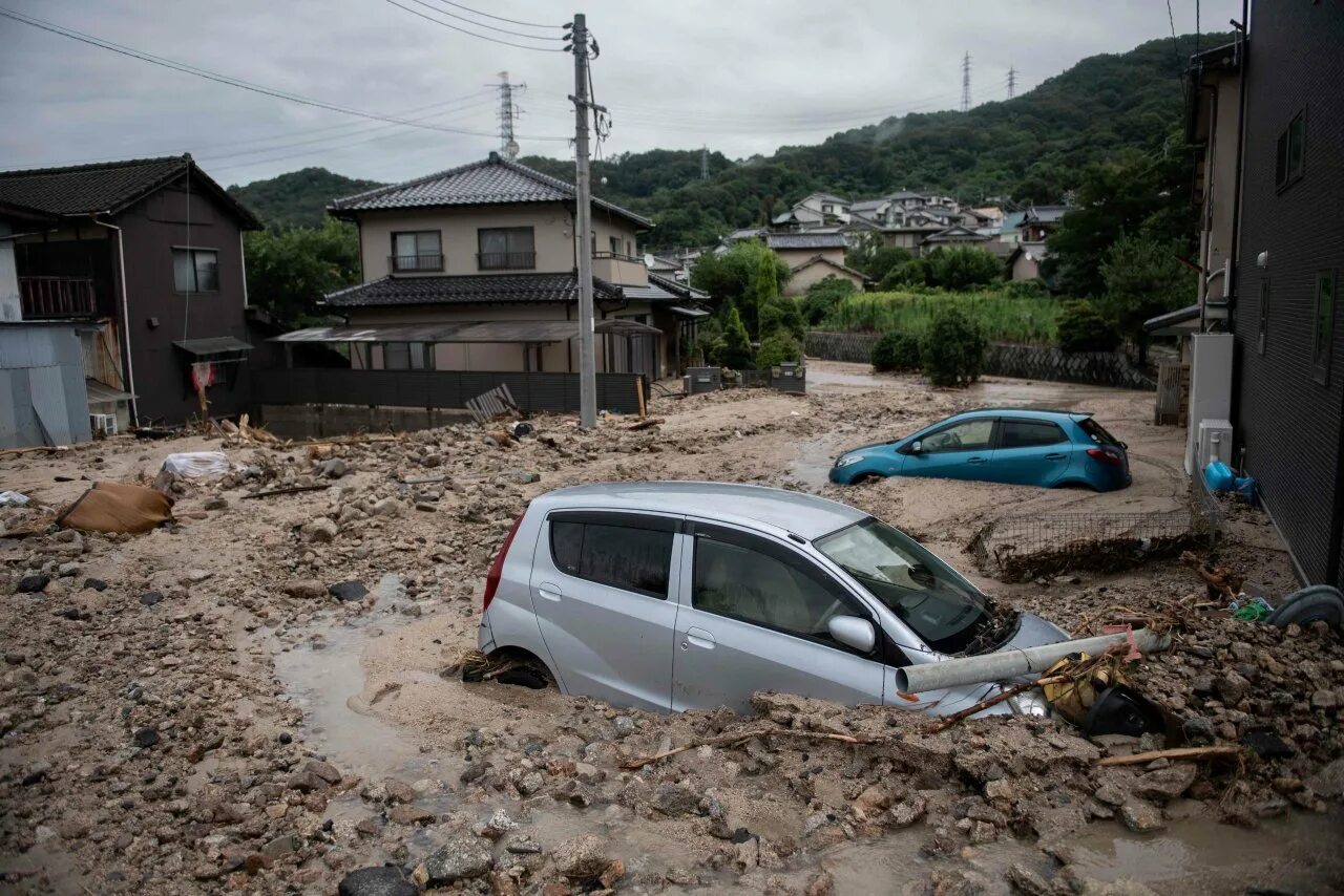 Последствия наводнения. Наводнение в Японии (2018). Япония после наводнения 2018. Токио потоп. Последствия наводнений.