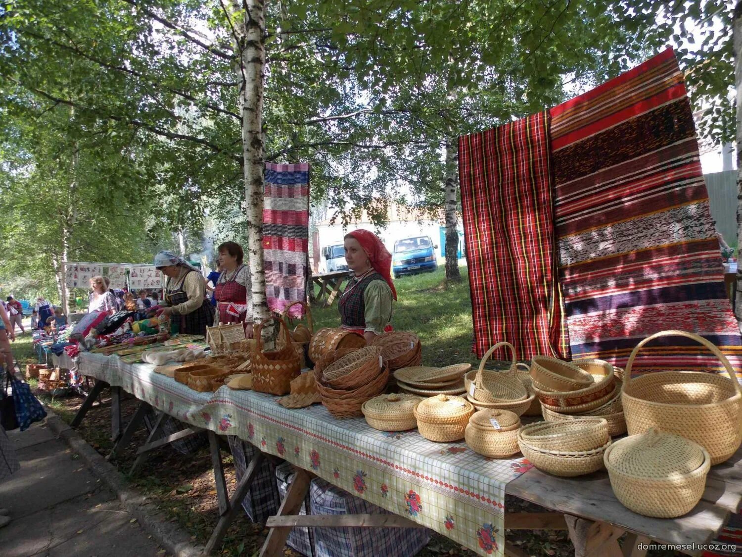 Никольская ярмарка город никольск. Ильинская ярмарка в никольске. Ярмарка в никольском. Праздник в селе. Никольская ярмарка никольск.