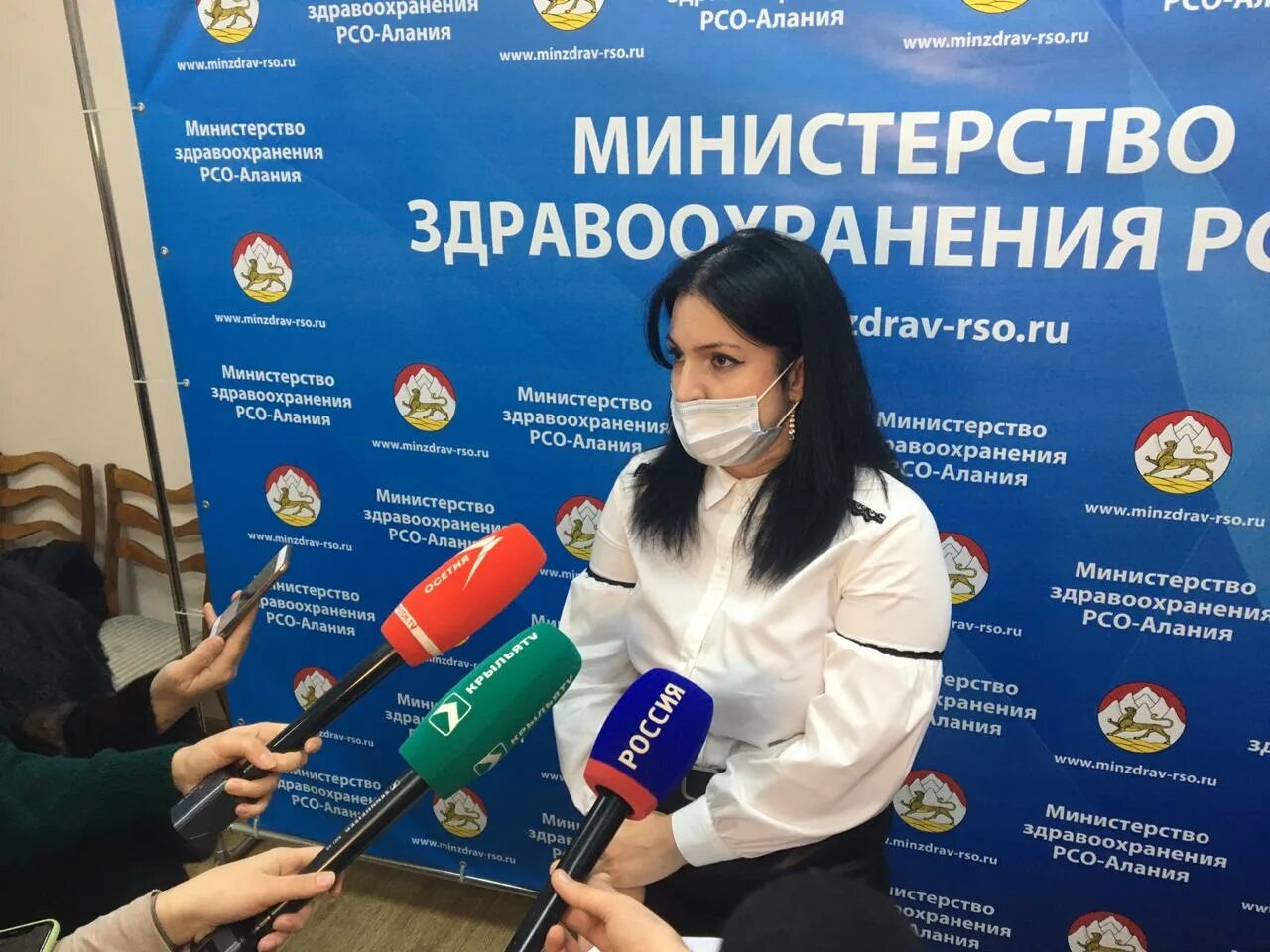 Росздравнадзор рсо-алания. Зам министра здравоохранения рсо- алания. Гогичаев министр здравоохранения. Зам министра здравоохранения владикавказ. Министр здравоохранения рсо-алания тебиев сослан.