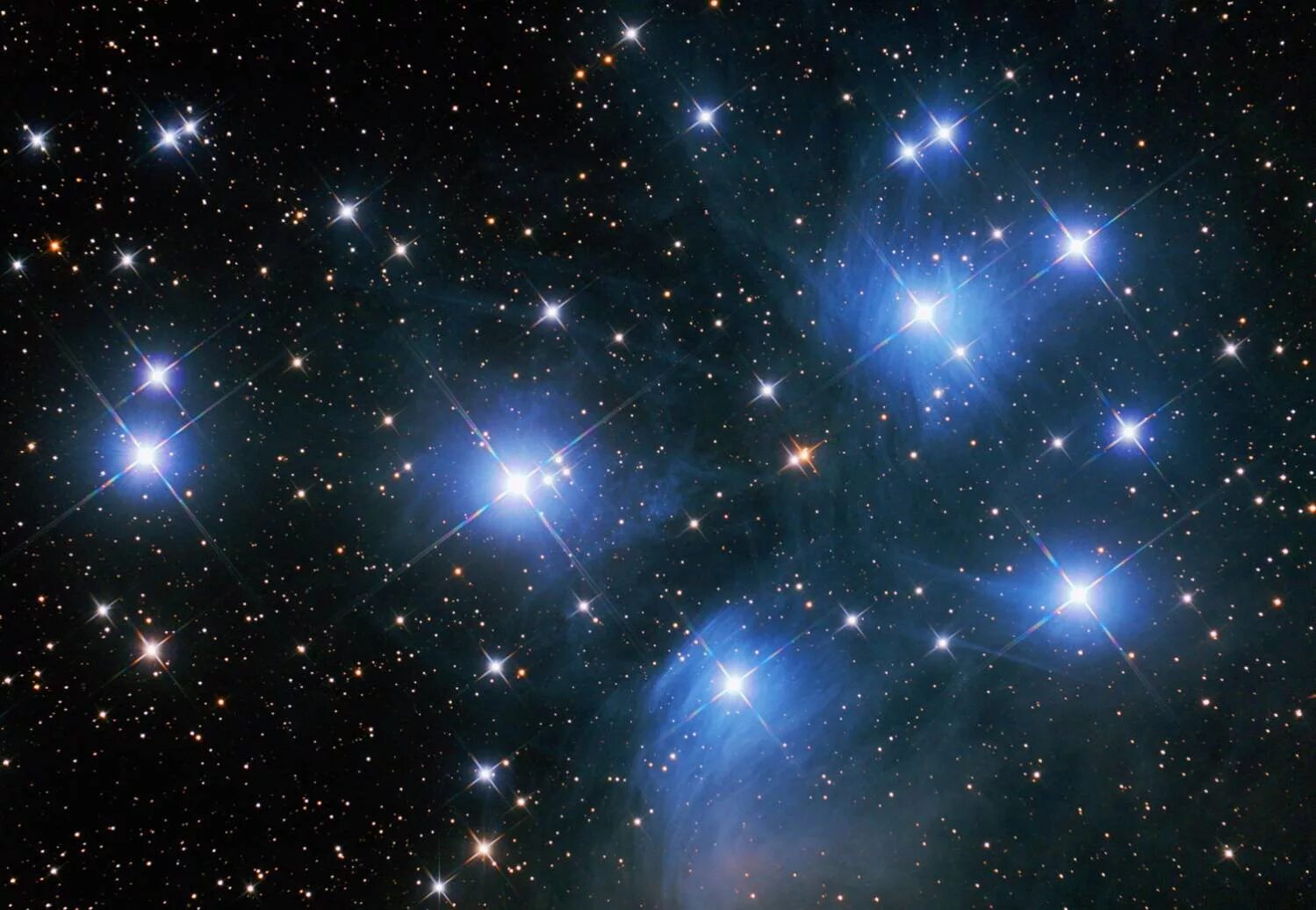 M45 Pleiades. Созвездие Плеяды. Звездное небо. Звезда с неба.