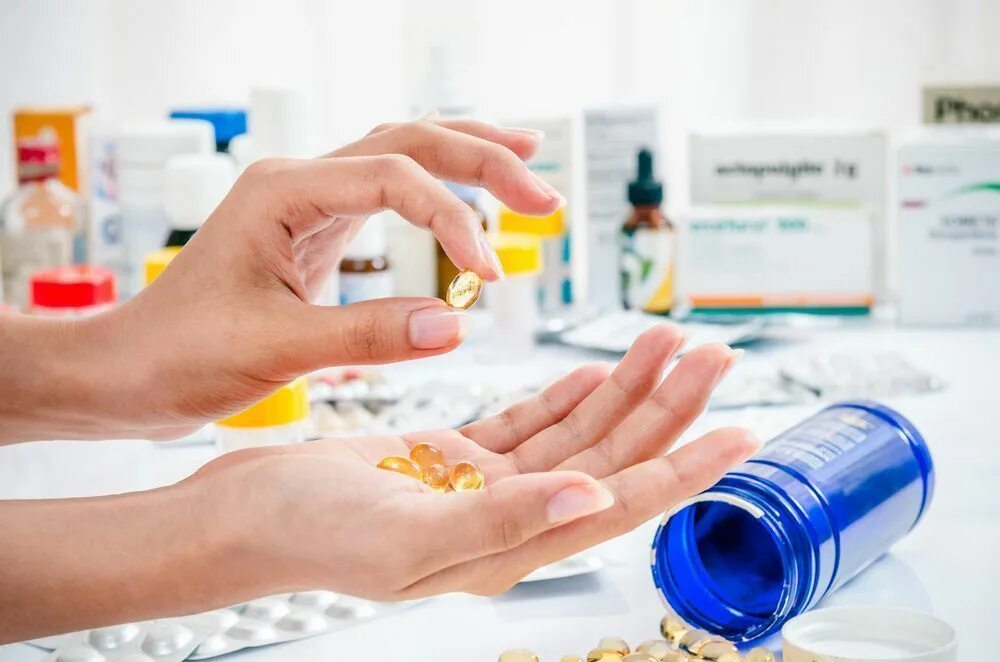 Правильное хранение лекарственных средств. Памятка о безопасной покупке лекарственных препаратов. Безопасность лекарств. Книги доктора родионова. Таблетки под лупой.