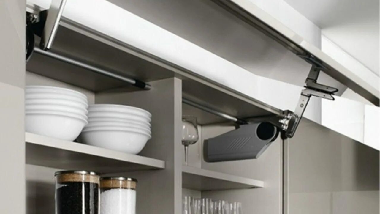 Кухонные доводчики установка. Газлифты для кухни hettich. доводчики hettich для кухонных шкафов. газлифт мебельный для кухни с доводчиком. газлифт мебельный с доводчиком.
