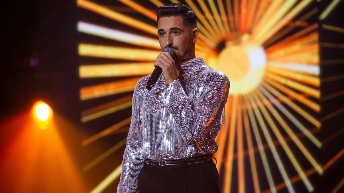 Майкл бен давид. Eden певица израиль. Евровидение 2012 ведущие. Эден алене евровидение 2021. Израильский город принявший евровидение 2019.