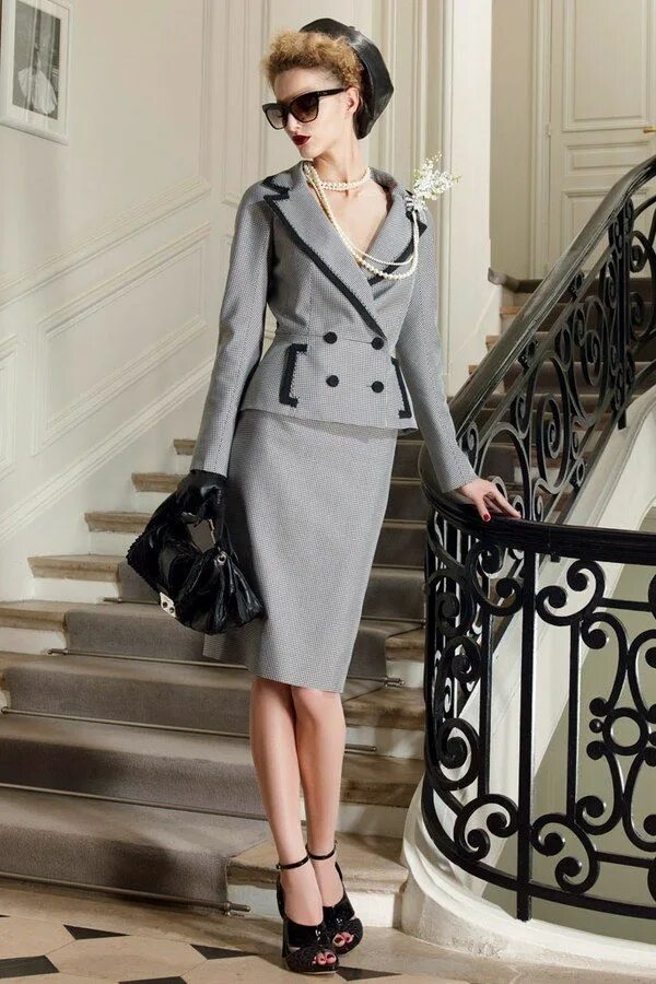 High End Clothing Boutique Shop interior design, Boutique interior design, Store