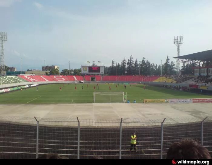 Стадион имени Рамаза Шенгелия. Стадион Торпедо Кутаиси. Гиви Киладзе стадион. Стадион в Зугдиди. Торпеда город