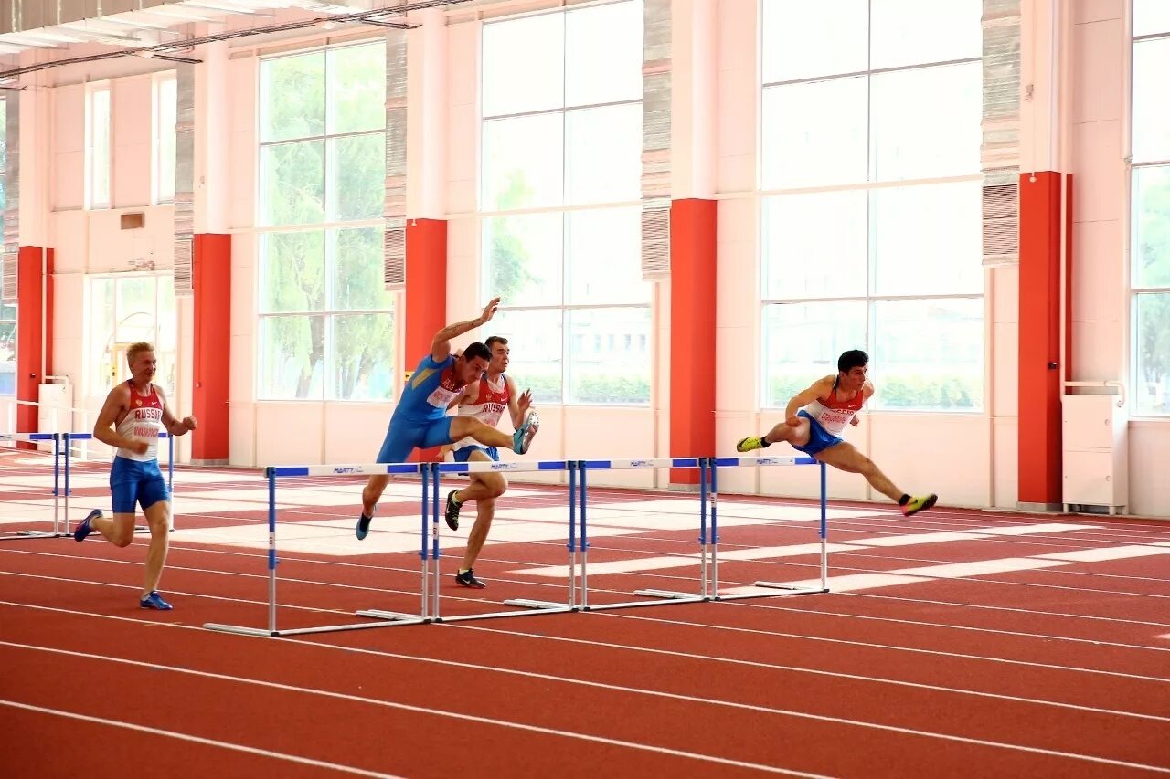 Спорткомплекс 18. Спортивный комплекс "гуор по хоккею" ярославль. Спортивный зал. Физкультурный проезд 6. Манеж металлург электрозаводская.