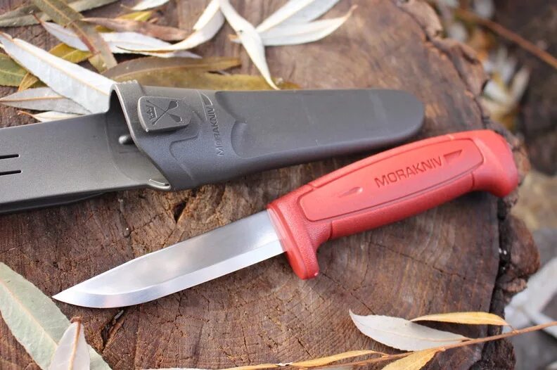 Mora basic темляк. Нож mora basic 511. Нож туристический morakniv нож basic 511. Mora basic 511. Мора 511.