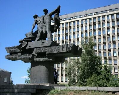 Город герой моряков