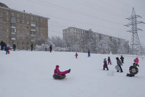 Санки елки ледяные горки