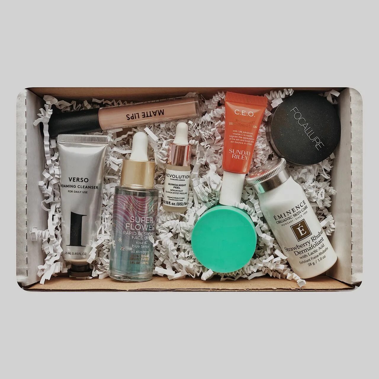 Boxy market. Коробка beauty box. Beauty box для волос. Пункт приема чаевых. Boxy market.