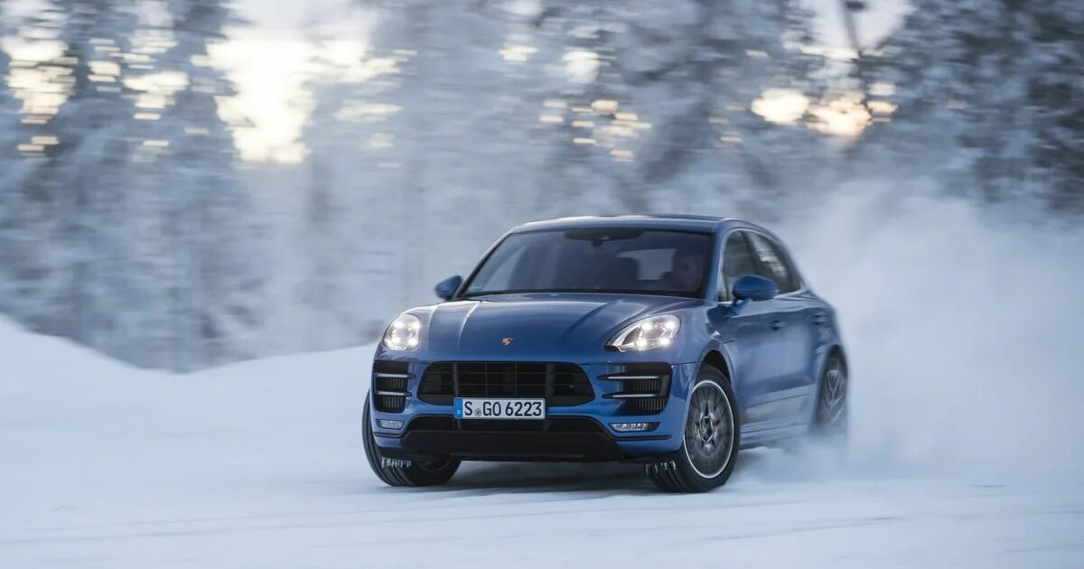 4 game macan. Порше Макан турбо. Porsche Macan Turbo PP. Порше Макан турбо зима. Porsche Macan Snow.