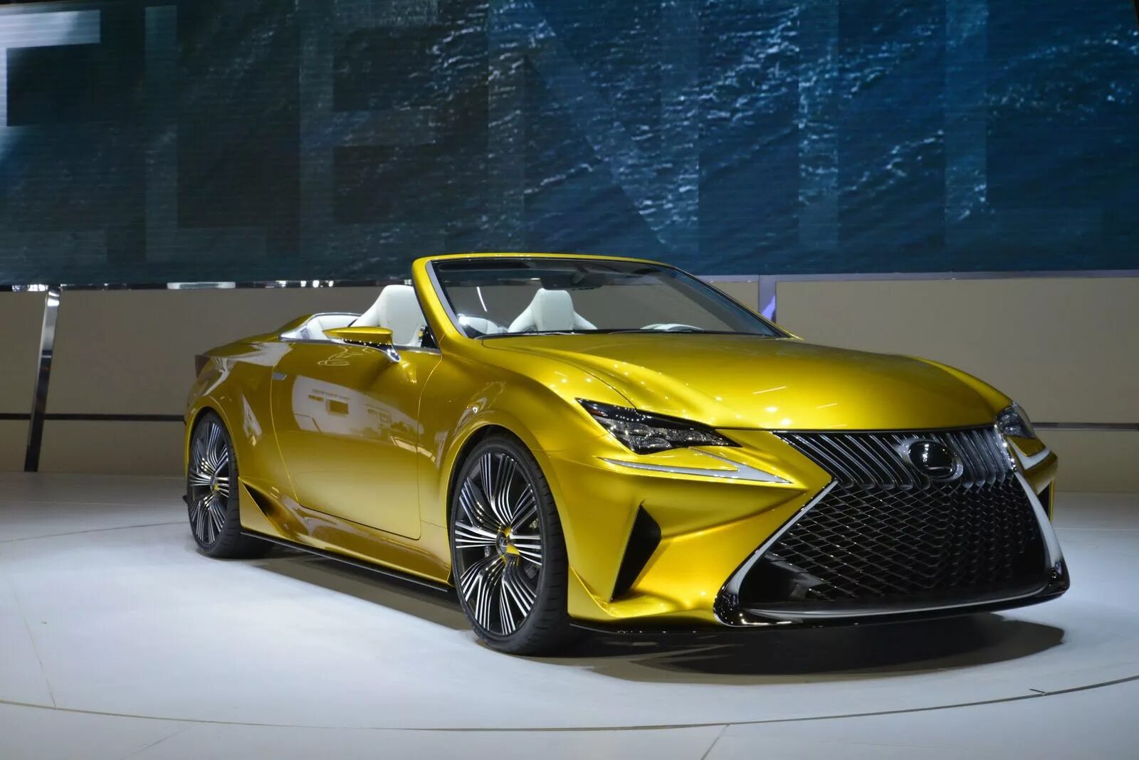 Новые новинки. Lexus LF c2 Concept. Lexus LF 2020. Lexus LF 300. Lexus RC Convertible.