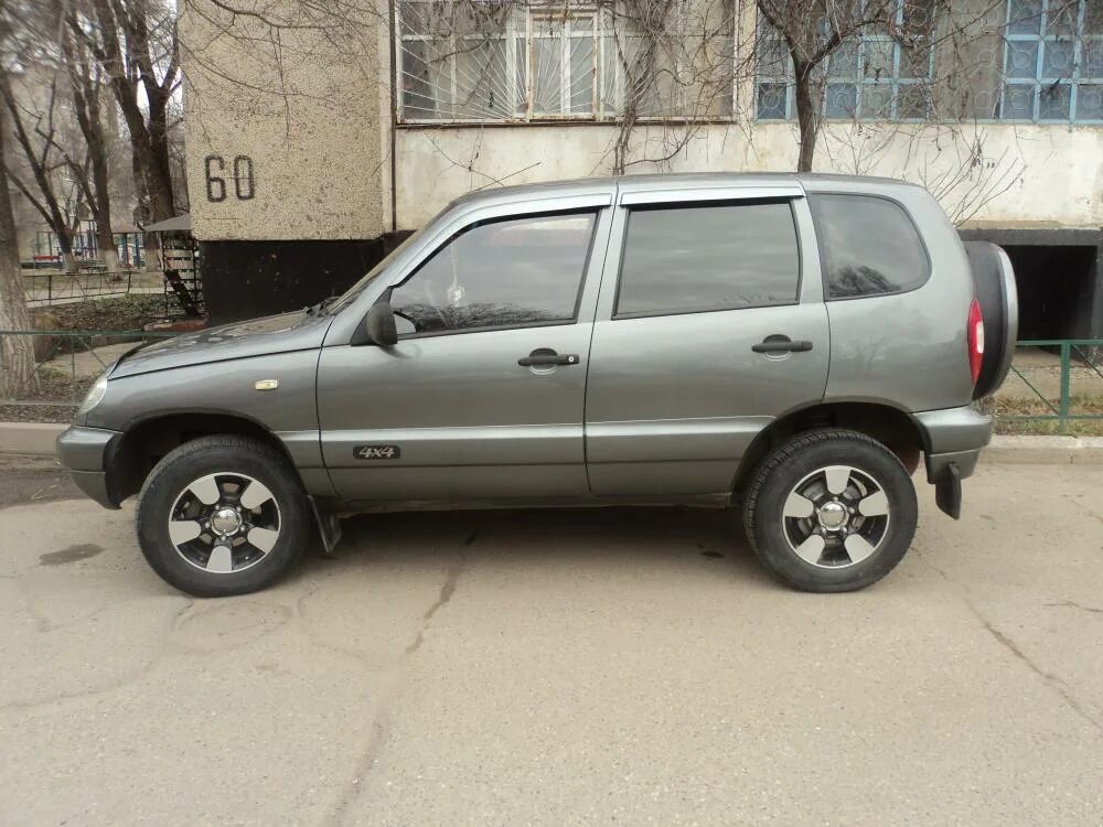 шевроле нива рестайлинг 2022. шевроле нива 1. 8. 8. Chevrolet niva fam-1 glx.