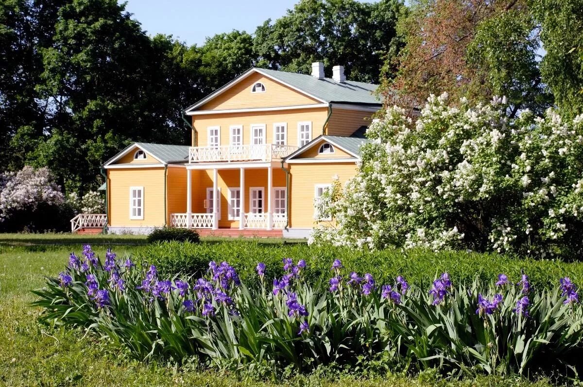 поместье лермонтова тарханы. тарханы усадьба лермонтова. тарханы лермонтова. тарханы пензенская область музей лермонтова. государственный лермонтовский музей-заповедник «тарханы».