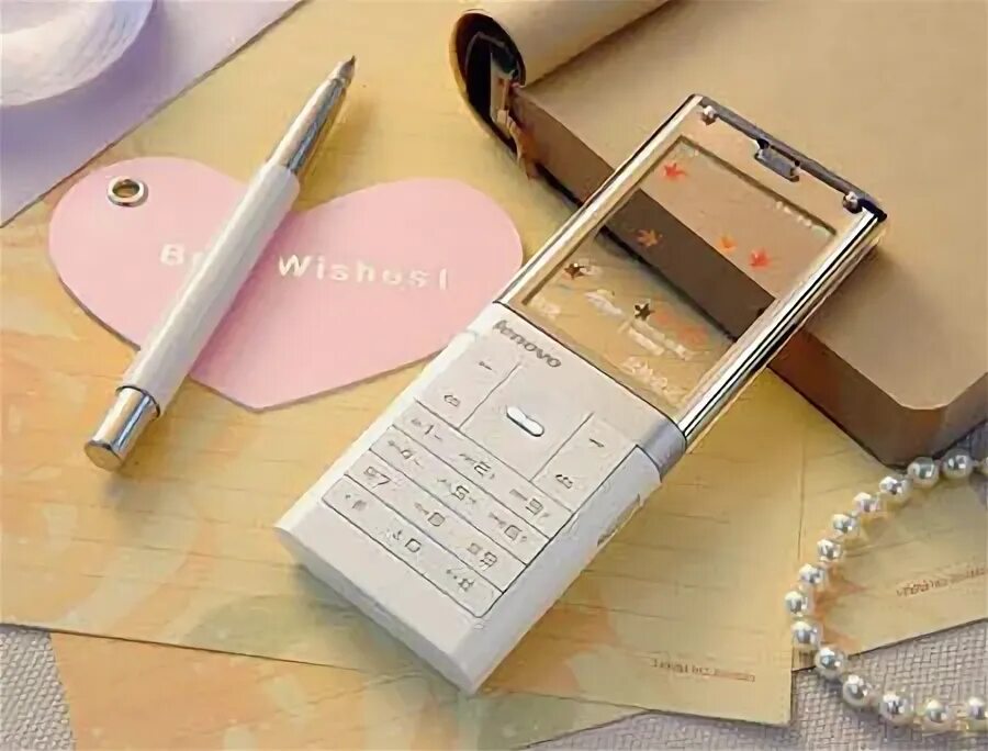 телефон s800. сони эриксон кнопочный с прозрачным экраном. леново с прозрачным экраном. показывает телефон модель. смартфон с прозрачным экраном.