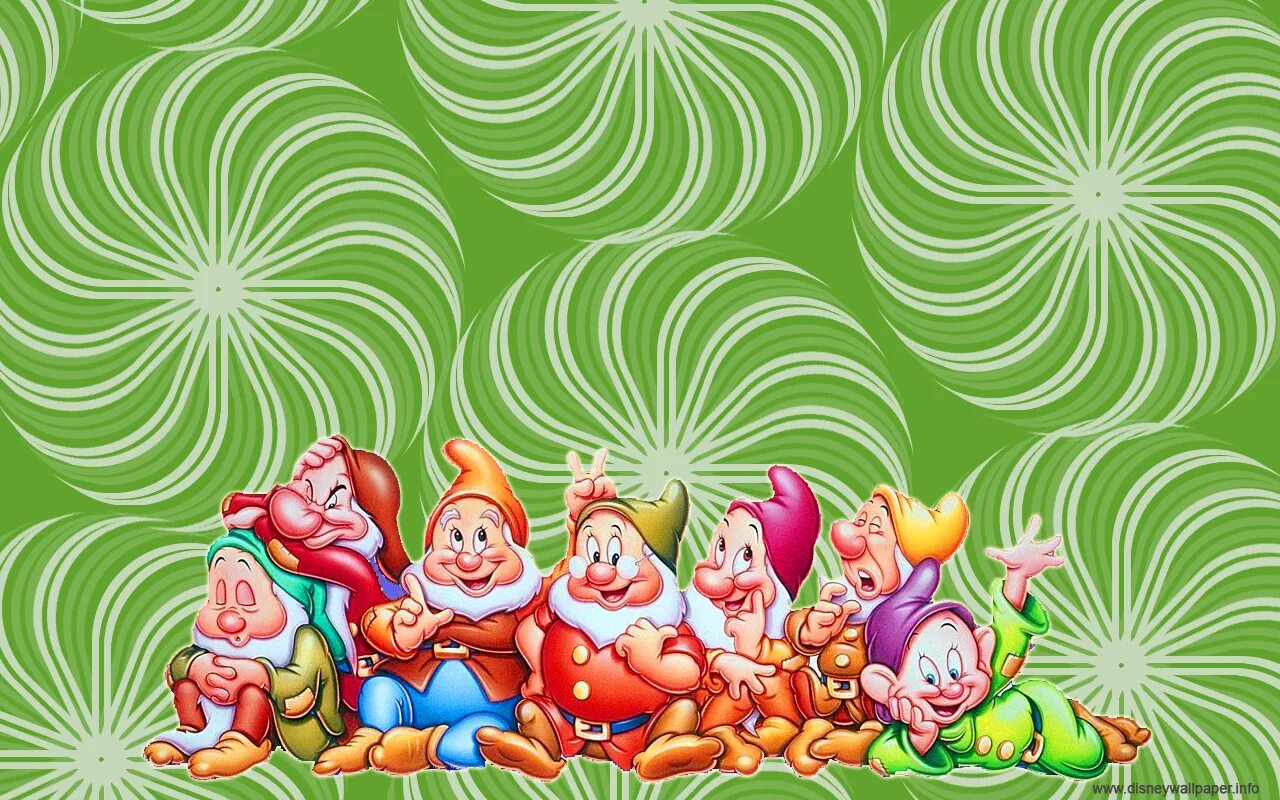 Гномики дети в детском саду. Ворчун из семи гномов. Гномик в лесу. Младшая группа гномики. Фон с гномами.