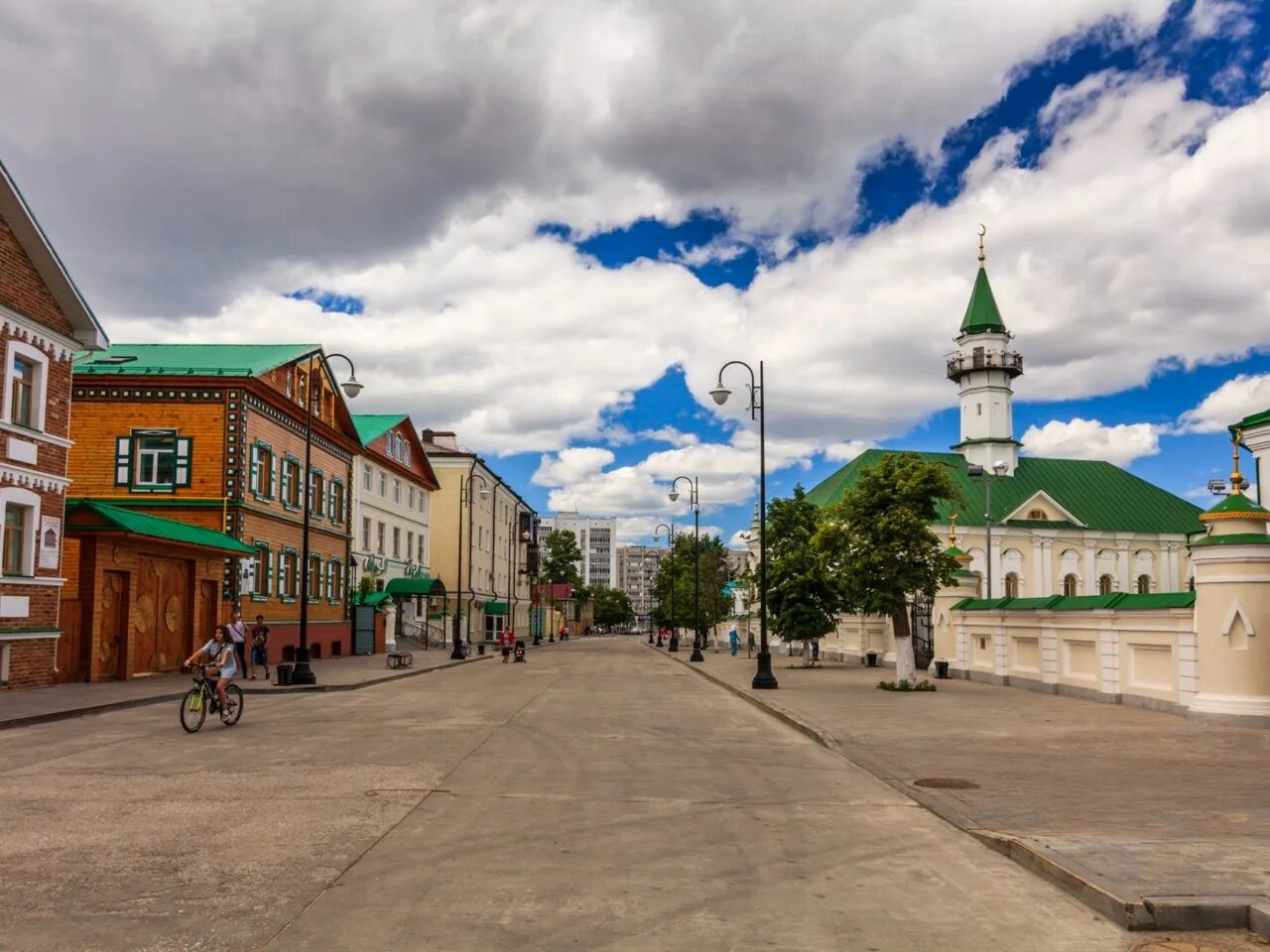 Старо-Татарская Слобода в Казани. Старотатаоска Слобода Казань. Музей Старо татарской слободы в Казани. Старо Татарская Свобода. Татарскому в казани быть