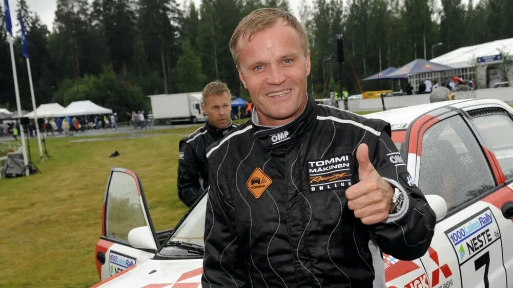 Томми мякинен митсубиси. Tommi makinen. Mitsubishi lancer evo томми мякинен. Mitsubishi lancer evo 5 rally. Lancer evolution 6 tommi makinen rally.