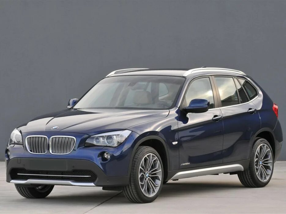 X 1 20 46 x 1. BMW x1 e84. БМВ x1 2005. BMW x1 xdrive30i. BMW x1 sdrive18i.