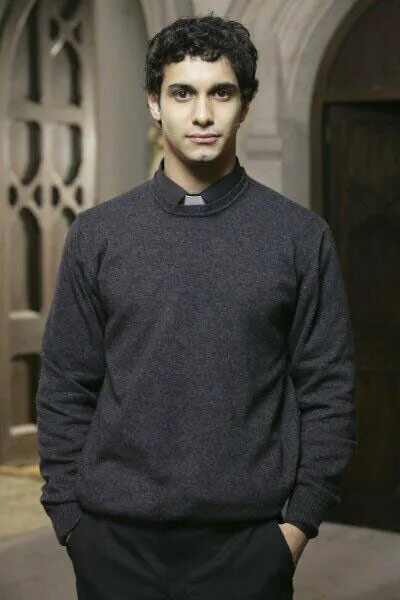 элиес. элиес габел и его девушка. элиес. элиес габел. элиес габел.