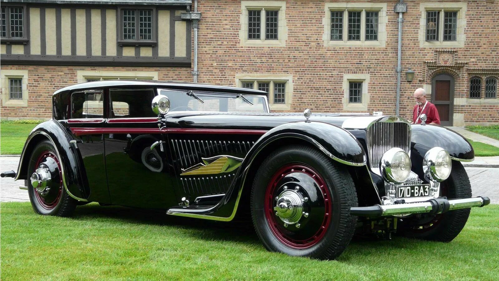 Bugatti Type 41 «la Royale». Бугатти рояль 1932. Бугатти тайп 10. Bucciali TAV-30 1932 года. Bugatti 12в