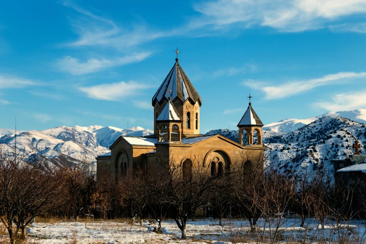 церковь в горах. швейцария часовня в горах. горные храмы православные на рабочий стол. церковь в горах. церковь цминда самеба (святая троица).