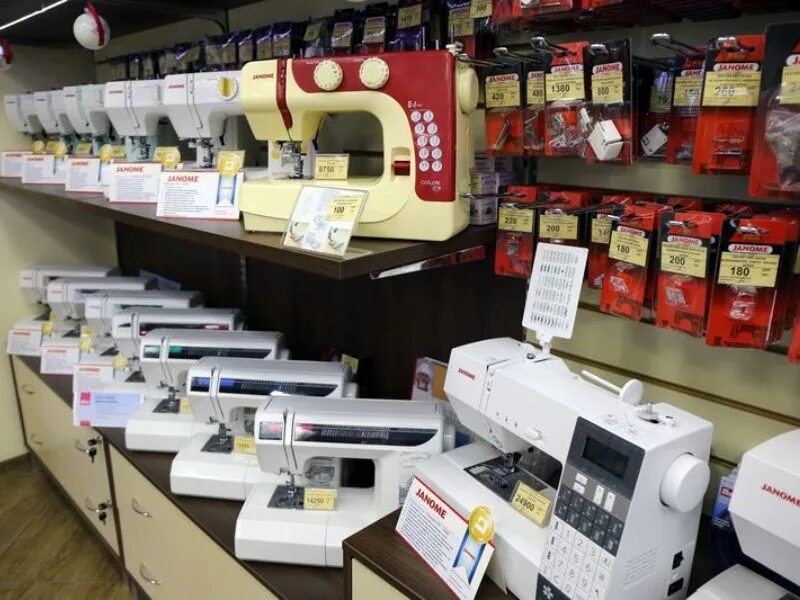 адреса магазинов швейных машинок. адреса магазинов швейных машинок. много швейных машин. адреса магазинов швейных машинок. магазин швейных машин.