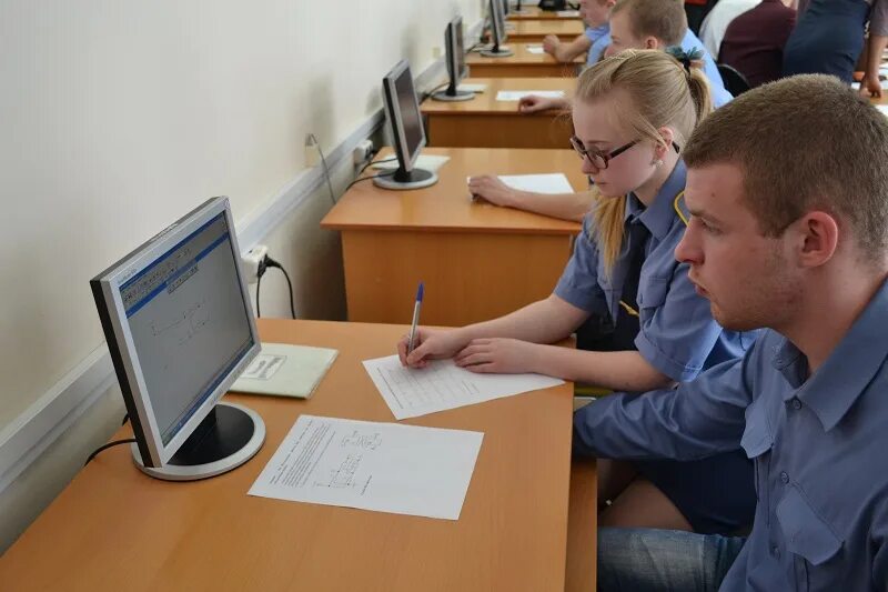 Инженеры студенты ржд. Ростовский государственный университет путей сообщения факультеты. Ростов-на-дону. Волгоградский железнодорожный техникум ргупс. Форма ттжт.