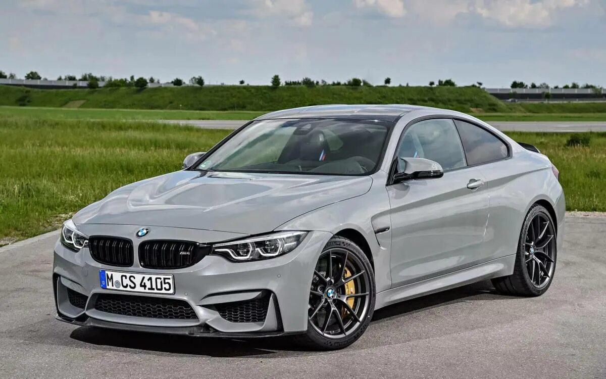 Бмв м4 2021 цена. BMW m4. BMW m4 CS 2021. БМВ м4 2018. BMW m4 Coupe 2017.