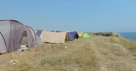 Кемпинг с палатками в крыму