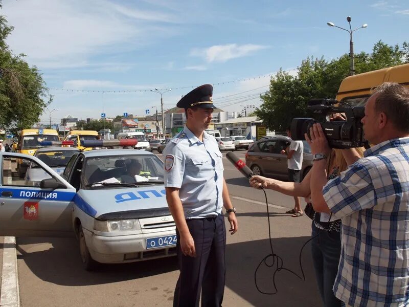 Работа гибдд магнитогорск. Сотрудники ГАИ Магнитогорск. ДПС Магнитогорск. РЭО ГИБДД Магнитогорска.