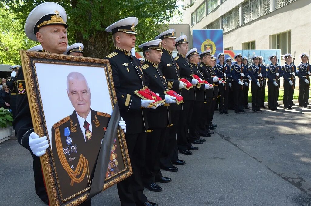 Егоров прощание. Адмирал Егоров Калининград. Калининград церемония прощания с адмиралом Егоровым.